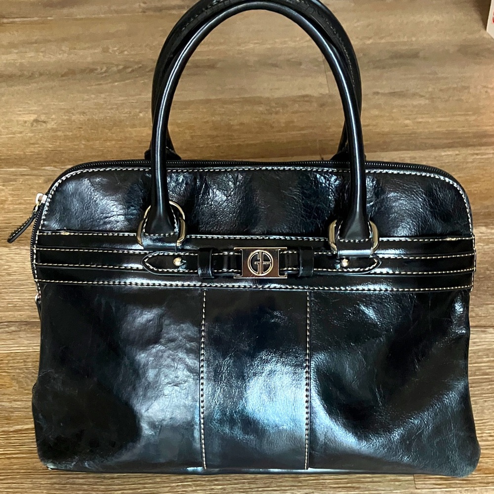 Giani Bernini Subtle Leather bag